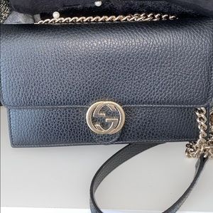 Gucci shoulder bag